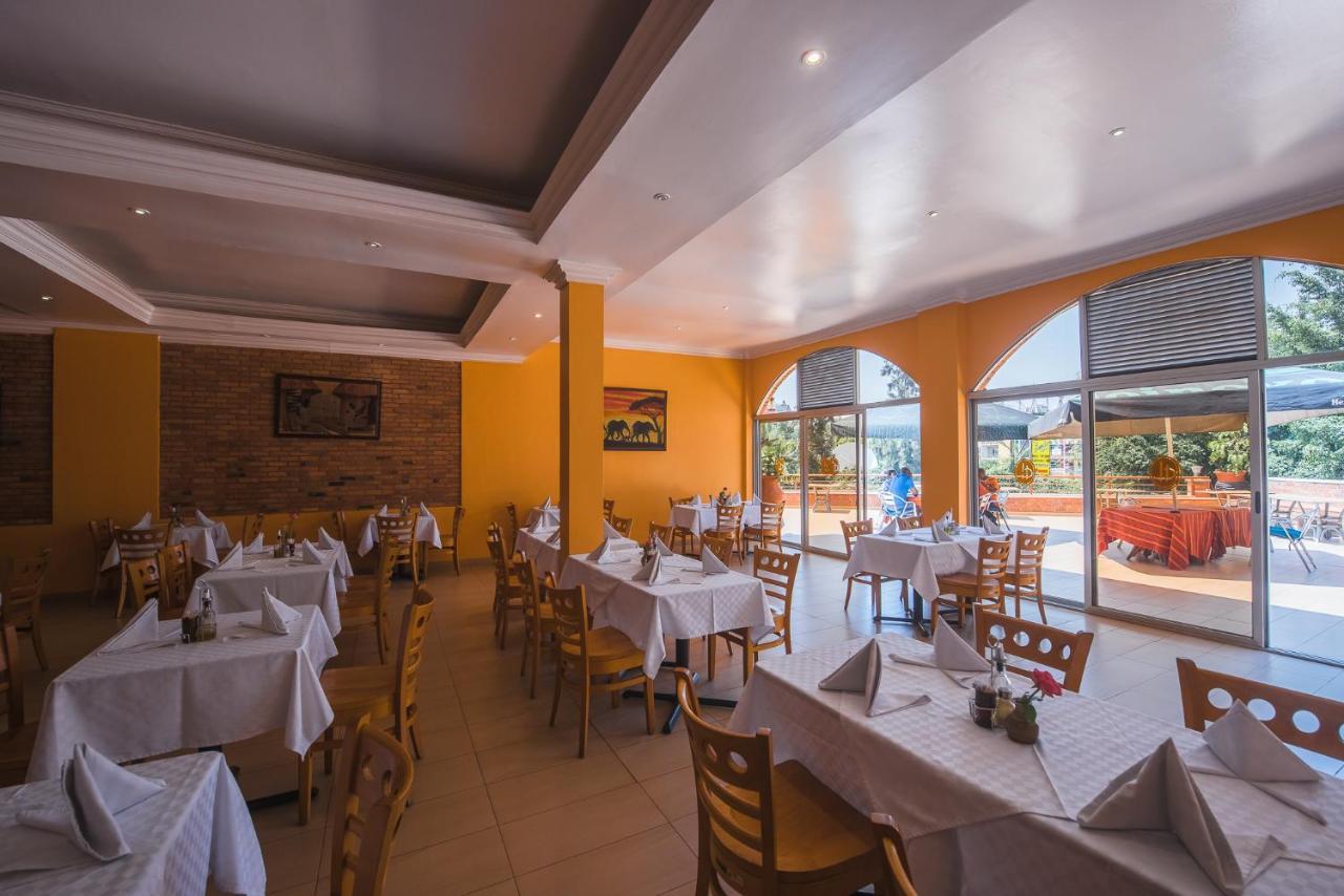 Hotel Chez Lando Kigali Ngoại thất bức ảnh